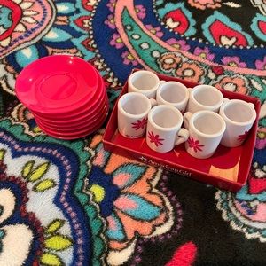 American Girl Cafe Bistro Set of Mugs and Plates - PINK DAISY